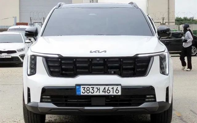 뉴쏘렌토R 중고차 더 뉴 쏘렌토 4세대 하이브리드 1.6T 2WD 시그니처 X-라인 매물 사진 18 - 2026/01 5,301km